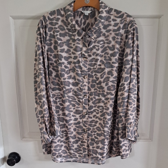 Cato EST. 1946 Plus Sz Leopard Print Button Up Blouse Animal Print  Dressy Shirt - Picture 1 of 12